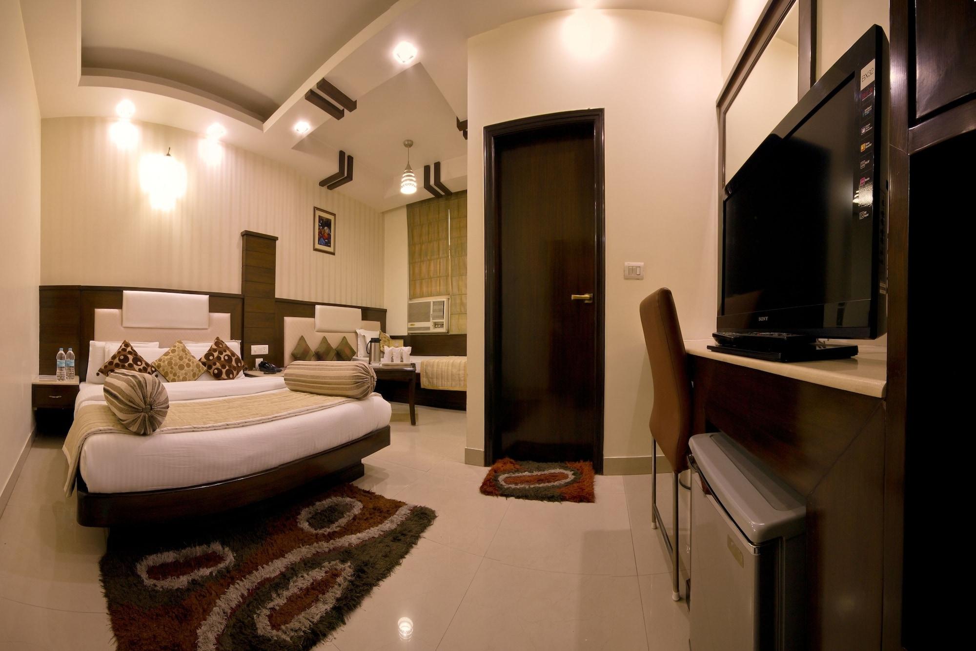 Hotel Aster Inn New Delhi Εξωτερικό φωτογραφία