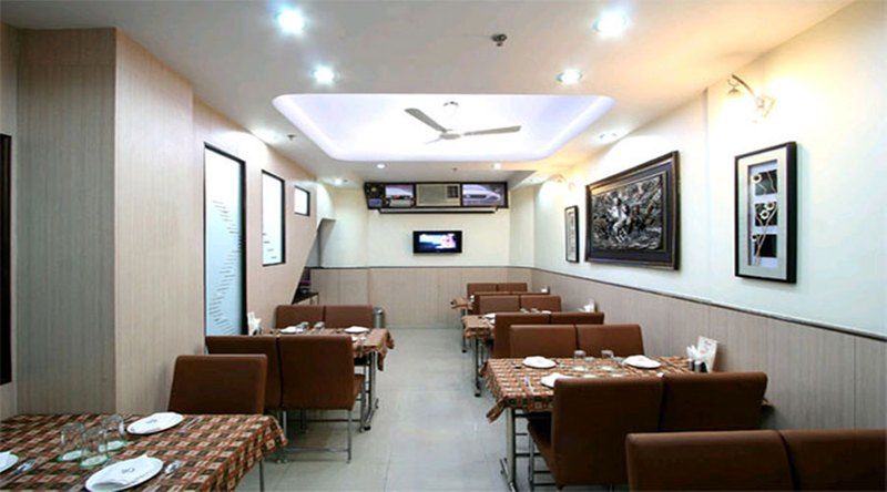 Hotel Aster Inn New Delhi Εξωτερικό φωτογραφία