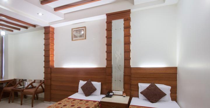 Hotel Aster Inn New Delhi Εξωτερικό φωτογραφία